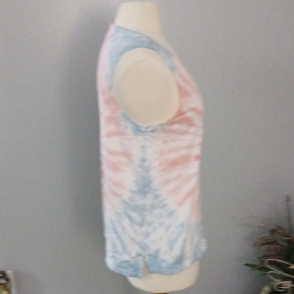 Old Navy Pink and Blue Tank Top Tie-Dye Style - Picture 5 of 6